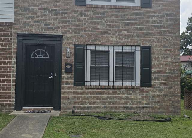 Property at 1801 Tall Pines Cir, Columbia, SC 29205, 2 beds, 1.5 baths