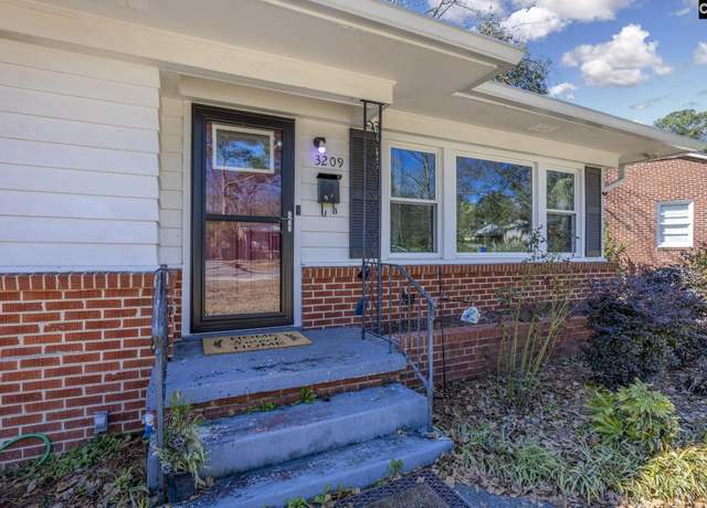 Property at 3209 Carson Dr, Columbia, SC 29204, 3 beds, 1 bath