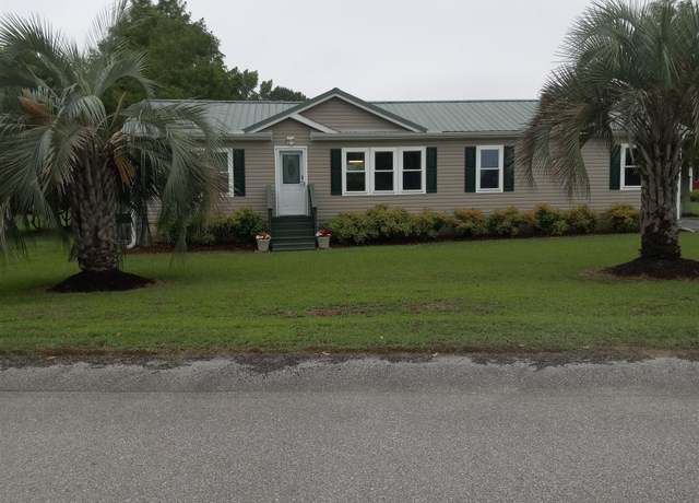 Property at 126 Meredith Dr, Eutawville, SC 29048, 3 beds, 2 baths