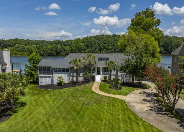 Property at 86 Rocky Cove Rd, Lexington, SC 29072, 4 beds, 4 baths
