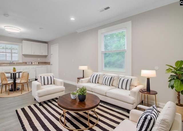 Property at 2432 Falcon Rd, North Charleston, SC 29406, 3 beds, 1.5 baths
