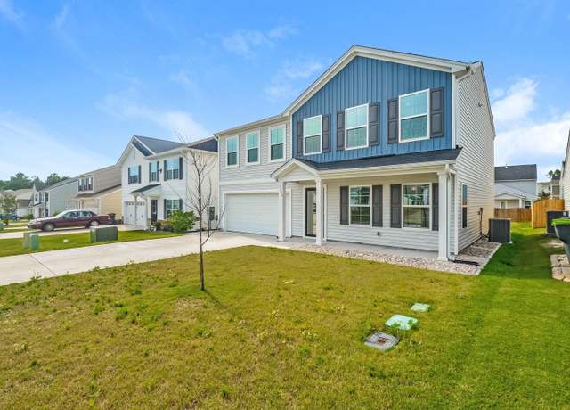 Property at 1126 Tanreall Dr, Lexington, SC 29073, 5 beds, 2.5 baths