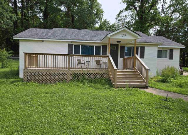 Property at 129 Lakeview Dr, Other, SC 29702, 3 beds, 2.5 baths