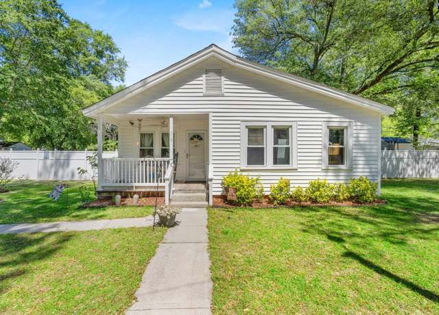 Property at 319 Graham St, West Columbia, SC 29169, 3 beds, 1.5 baths