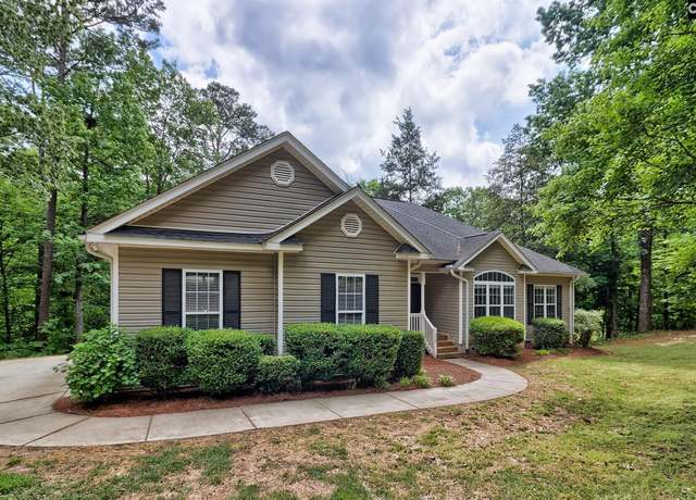 Property at 238 River Creek Dr, Irmo, SC 29063, 3 beds, 2.5 baths