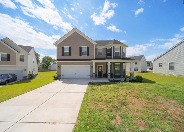 Property at 110 Preakness Stakes Dr, Lugoff, SC 29078-7121, 4 beds, 2.5 baths