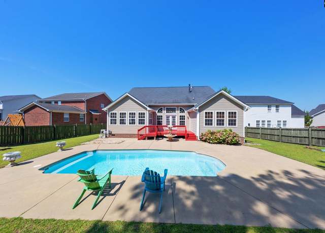 Property at 216 Founders Ridge Rd, Columbia, SC 29229, 3 beds, 2 baths