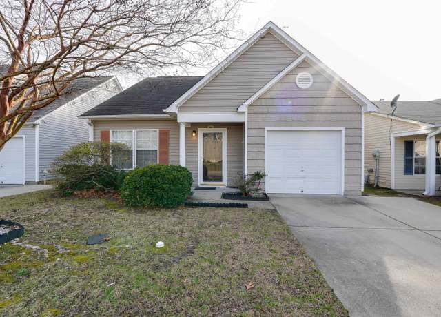 Property at 431 Dahoon Dr, Columbia, SC 29229-2131, 3 beds, 2 baths
