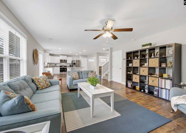 Property at 340 Temple Cress Ave, Lexington, SC 29072, 4 beds, 2.5 baths