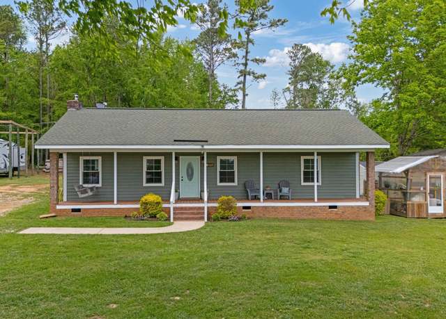 Property at 279 Lakewood Dr, Prosperity, SC 29127, 3 beds, 2 baths