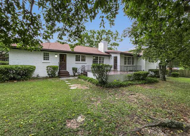 Property at 3715 Oakleaf Rd, Columbia, SC 29206, 4 beds, 2.5 baths