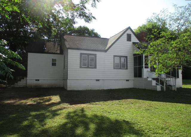 Property at 607 Lyttleton St, Camden, SC 29020, 3 beds, 2 baths