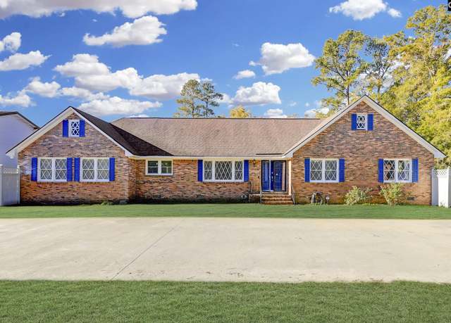 Property at 525 Smiths Market Rd, Columbia, SC 29212, 3 beds, 2.5 baths