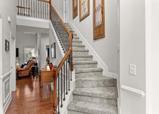 Property at 317 Bronze Dr, Lexington, SC 29072, 4 beds, 3.5 baths