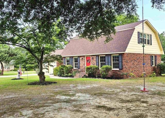 Property at 904 Sunnyhill Dr, Camden, SC 29020, 4 beds, 2.5 baths