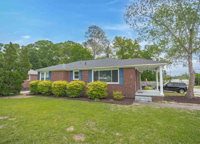 Property at 939 Oakland Ave, Cayce, SC 29033, 2 beds, 1 bath