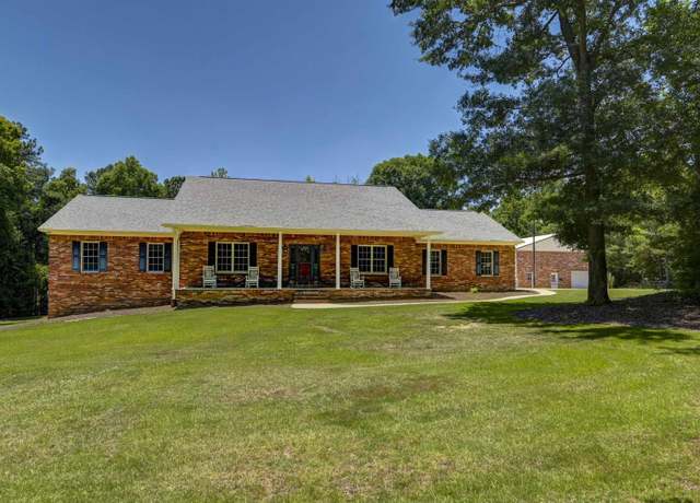Property at 230 Wildlife Rd, Lexington, SC 29072, 4 beds, 3.5 baths