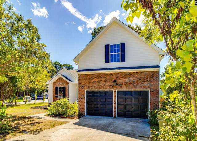 Property at 106 Oak Manor Dr, Columbia, SC 29229, 4 beds, 3 baths