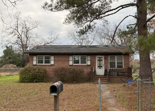 Property at 1157 East Evans St, Florence, SC 29506, 3 beds, 1 bath