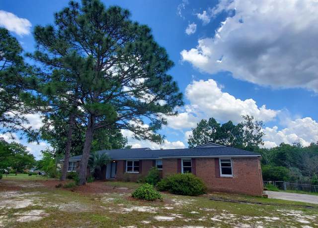 Property at 204 Calcutta Dr, West Columbia, SC 29172, 3 beds, 2 baths