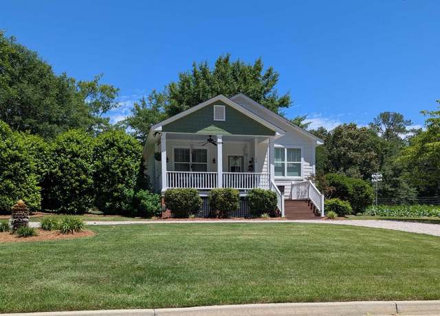 Property at 108 E Hampton, Camden, SC 29020, 3 beds, 2.5 baths