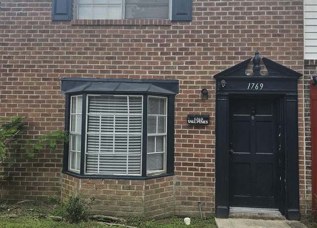 Property at 1769 Tall Pines Cir, Columbia, SC 29205, 2 beds, 1.5 baths