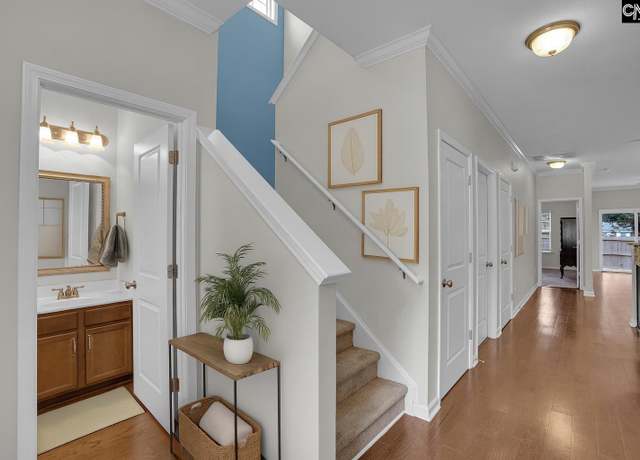 Property at 25 Eason Ct, Columbia, SC 29209, 3 beds, 2.5 baths