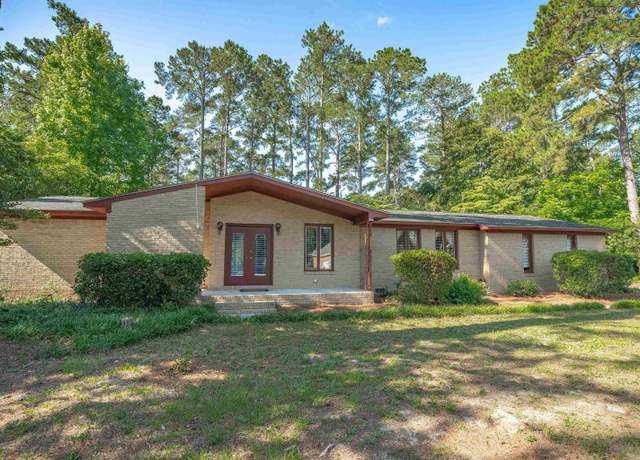 Property at 109 Siegfried Ln, Columbia, SC 29229, 3 beds, 2.5 baths