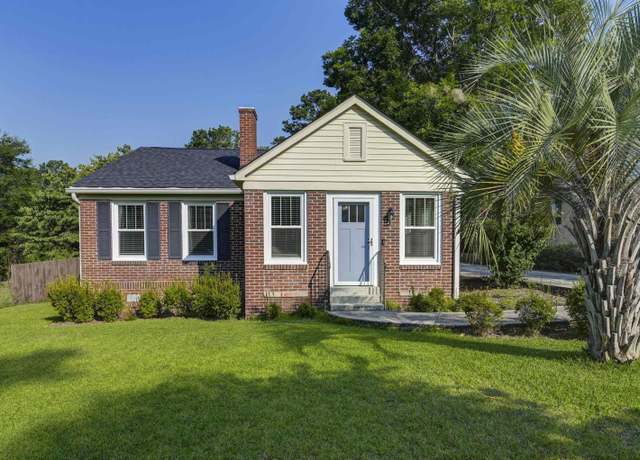 Property at 2635 Mills Dr, Columbia, SC 29204, 3 beds, 2 baths
