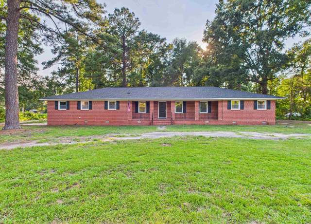 Property at 1939 Center Rd, Timmonsville, SC 29161, 5 beds, 3 baths