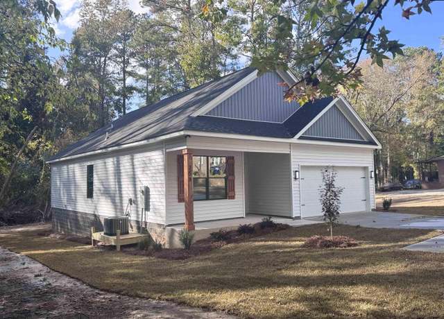 Property at 353 Line St, Batesburg, SC 29006-1223, 3 beds, 2 baths