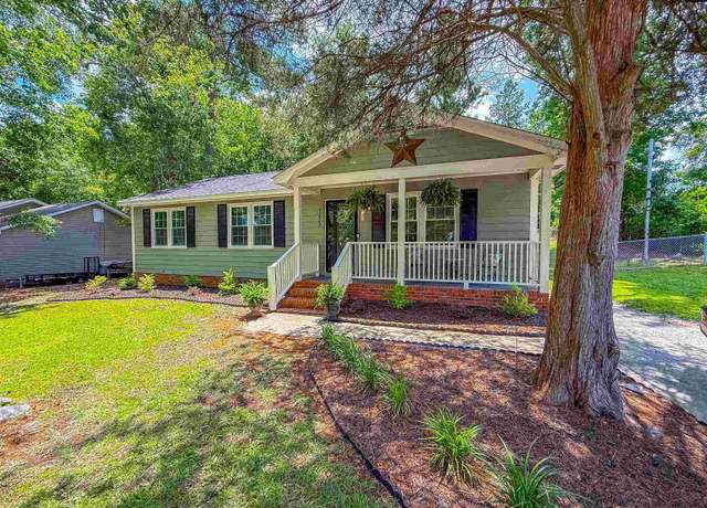 Property at 153 Meadow Wood Dr, Lexington, SC 29073, 3 beds, 1.5 baths