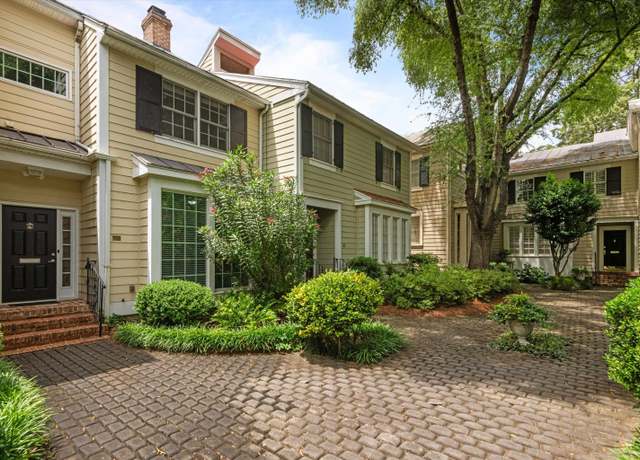 Property at 9 Sims Aly, Columbia, SC 29205, 3 beds, 2.5 baths