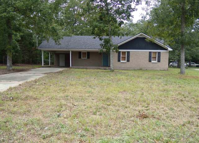 Property at 914 Furman Dr, Sumter, SC 29154, 3 beds, 2 baths