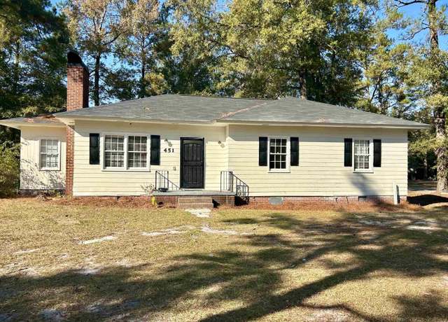 Property at 451 E Charlotte Ave, Sumter, SC 29150, 3 beds, 1 bath