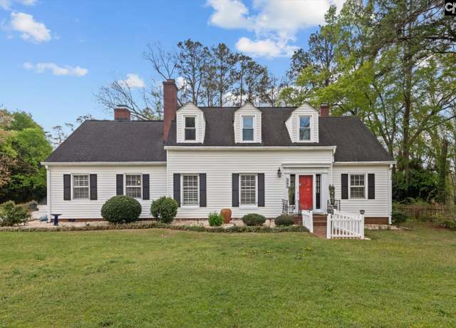 Property at 341 West High St, Winnsboro, SC 29180, 4 beds, 2 baths