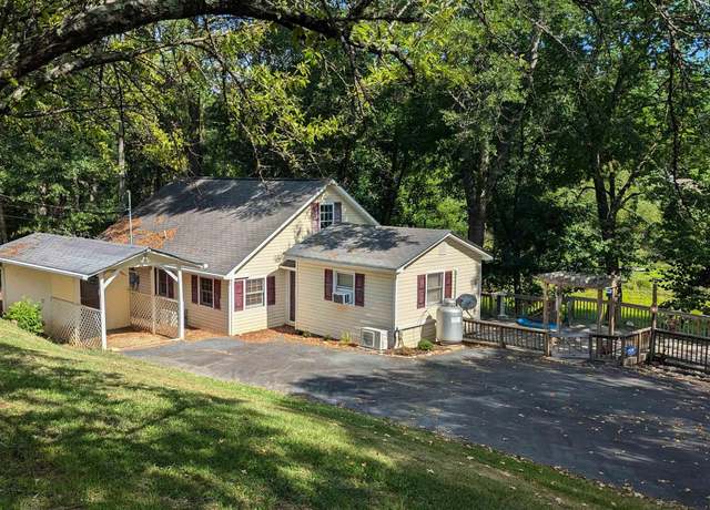 Property at 705 Deer Run Rd, Ridgeway, SC 29130-0000, 3 beds, 2 baths