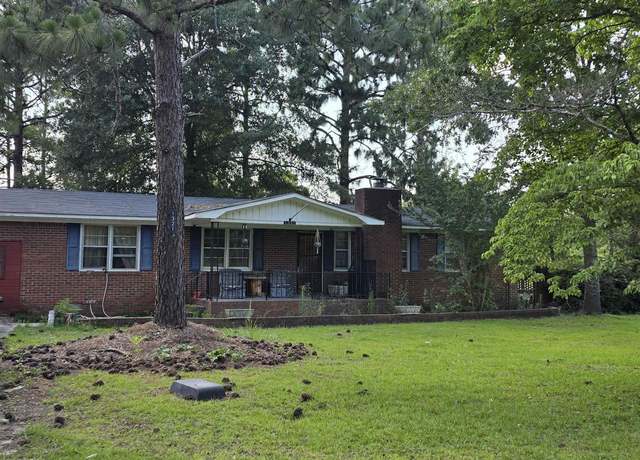 Property at 1321 Spring Creek Rd, Lugoff, SC 29078, 4 beds, 3 baths
