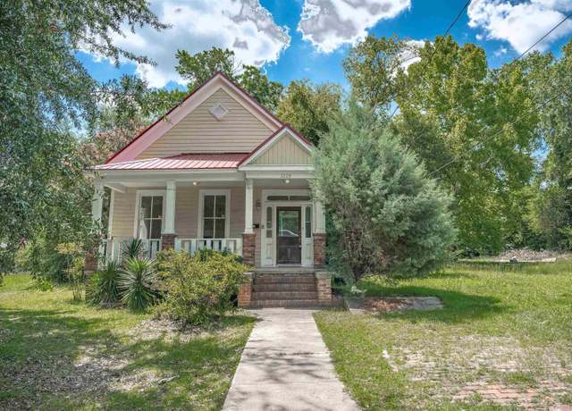 Property at 2226 Senate St, Columbia, SC 29205, 3 beds, 2 baths