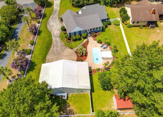 Property at 2015 Morningside Dr, West Columbia, SC 29169, 3 beds, 2.5 baths
