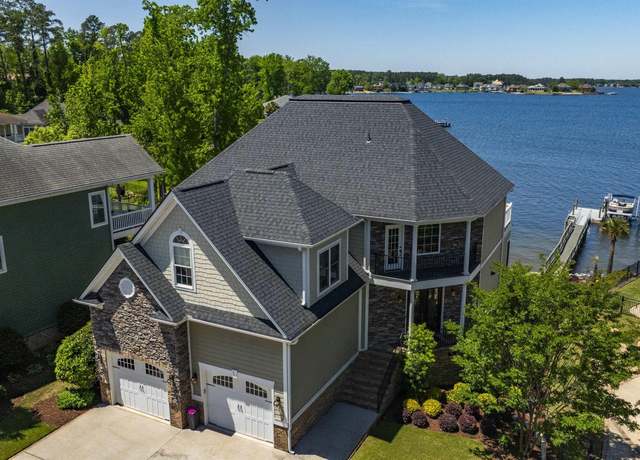 Property at 305 Marina Ct, Lexington, SC 29072, 4 beds, 4.5 baths