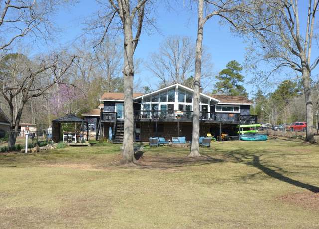 Property at 2139 Wateree Estates Rd, Winnsboro, SC 29180, 3 beds, 3 baths
