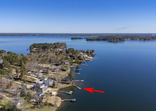 Property at 130 Power Point Ln, Lexington, SC 29072, 5 beds, 4.5 baths