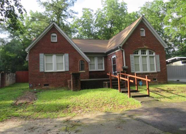 Property at 709 Sunset Dr, Columbia, SC 29203, 3 beds, 2 baths