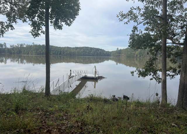 Property at 575 Lakeview Rd, Newberry, SC 29108