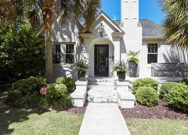 Property at 227 Woodrow St, Columbia, SC 29205, 3 beds, 3 baths