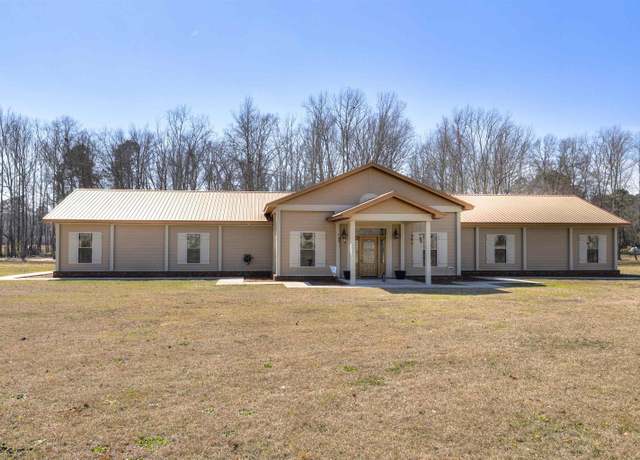 Property at 910 Santa Fe Trl, Sumter, SC 29154, 3 beds, 3 baths