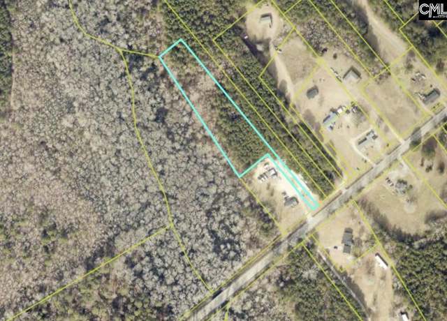 Property at 7070 W Lower Richland Dr, Hopkins, SC 29061