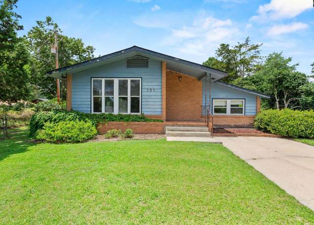 Property at 105 Minerva St, Columbia, SC 29209, 3 beds, 1.5 baths