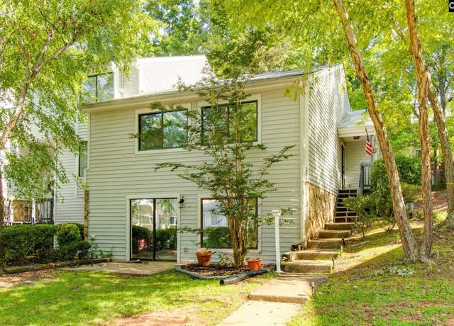 Property at 251 Shoreline Dr, Columbia, SC 29212, 4 beds, 3 baths